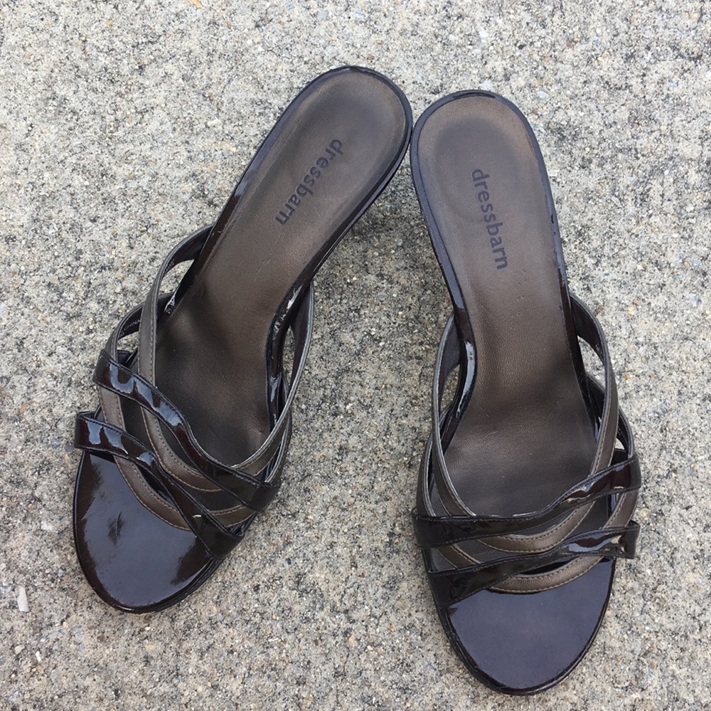 Brown & Copper sandals.